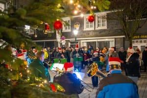 Heiligabend Flashmob am Langerfelder Markt